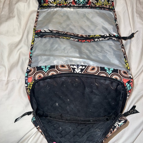 Vera toiletry bag - Picture 2 of 3